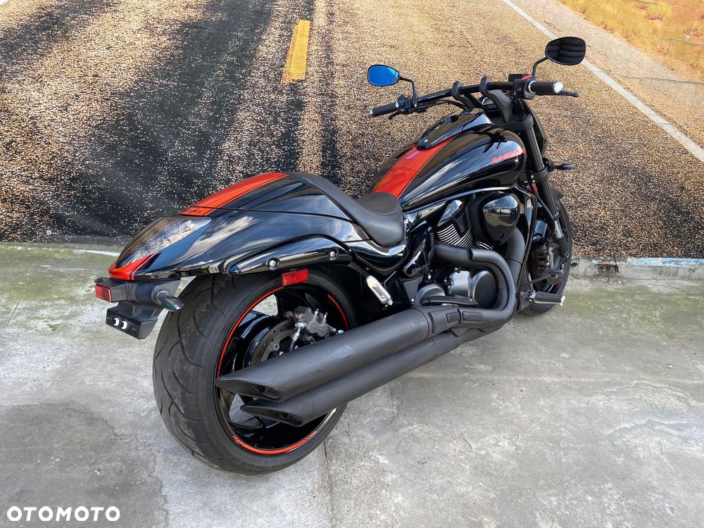 Suzuki Boulevard - 3