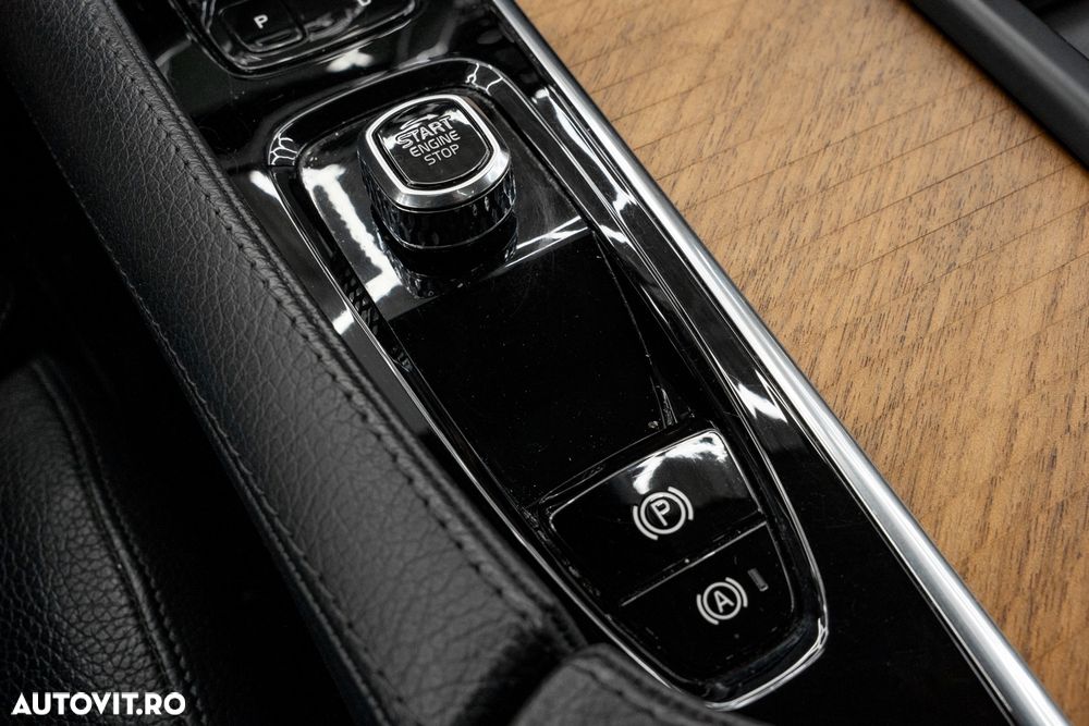 Volvo XC 90 B5 MHEV AWD 7 locuri Momentum Pro - 35