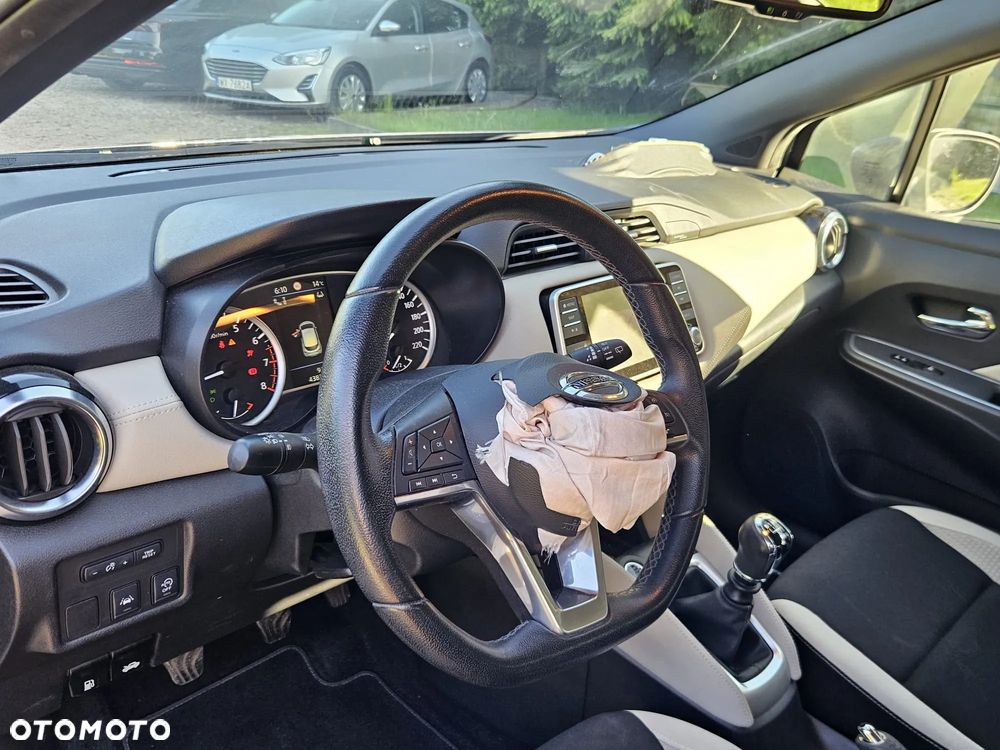 Nissan Micra 1.0 DIG-T Tekna - 30