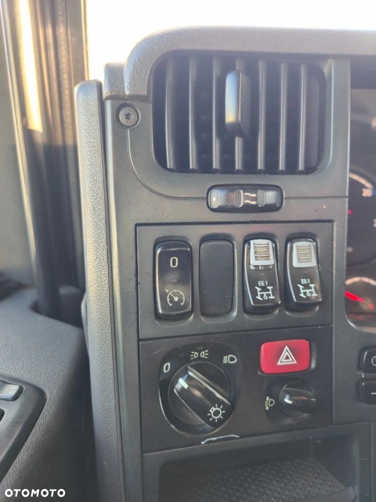 Scania G 320 B4X2 - 15