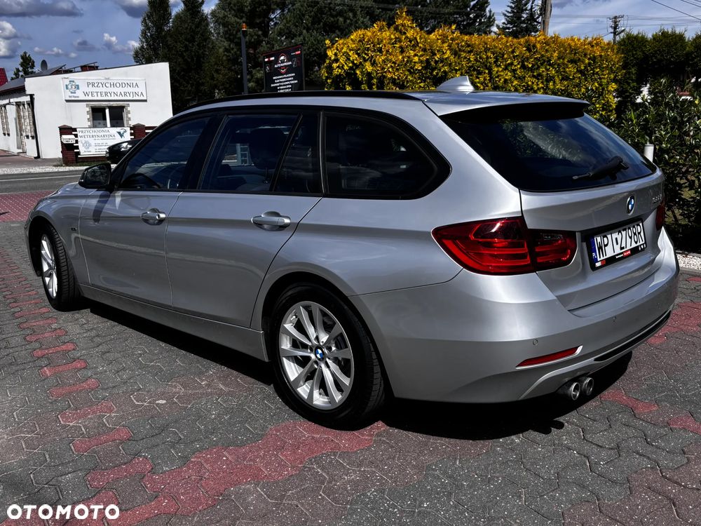 BMW Seria 3 328i Sport-Aut - 3
