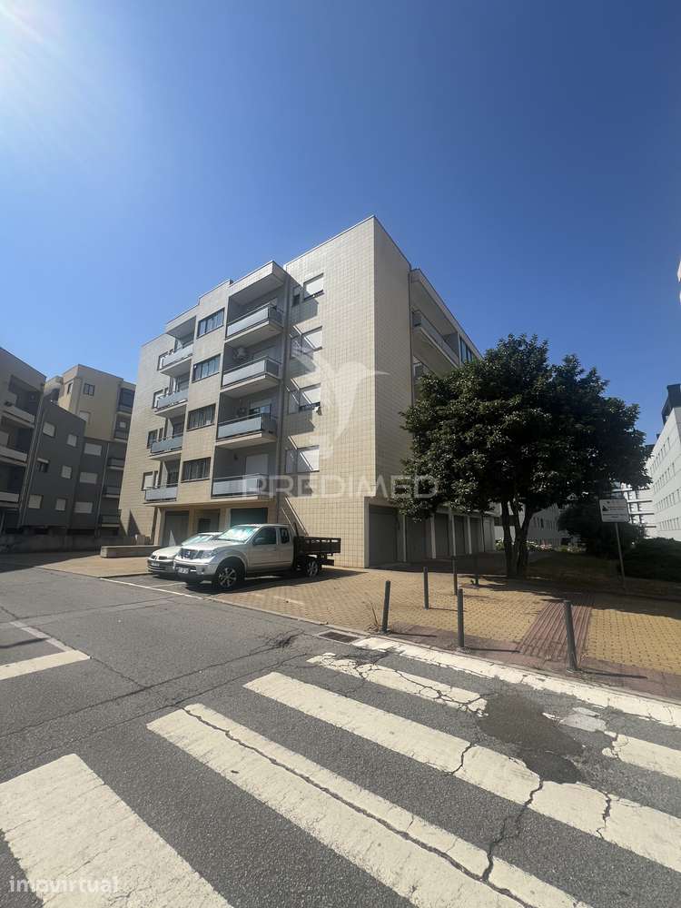 T3 com Suite e Garagem em Real, Braga - Grande imagem: 5/5