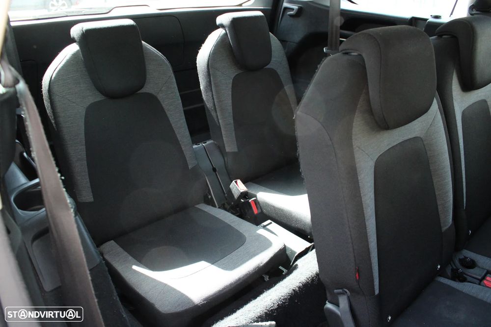 Citroën Grand C4 Spacetourer 1.5 BlueHDi Feel EAT8 - 29