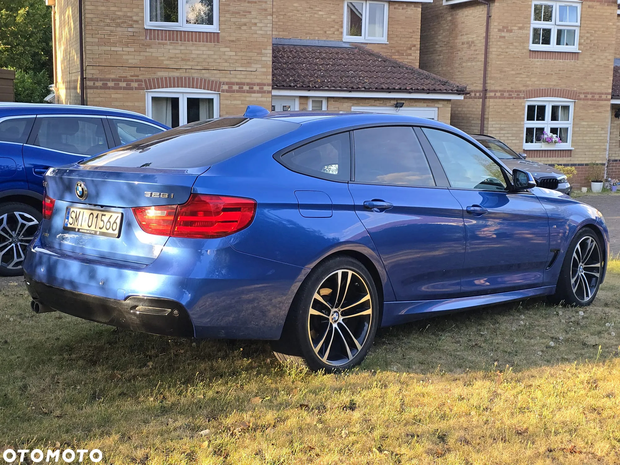 BMW 3GT 328i xDrive GT M Sport - 5