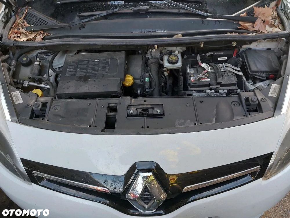 Renault Grand Scenic - 19