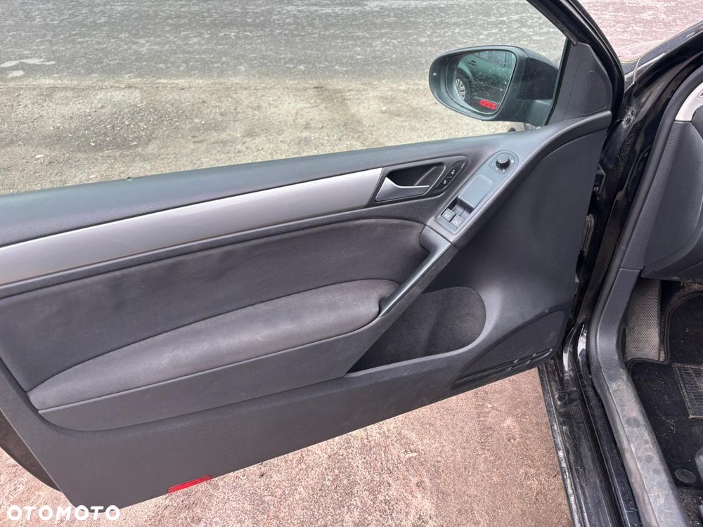 Volkswagen Golf 1.6 Trendline - 4