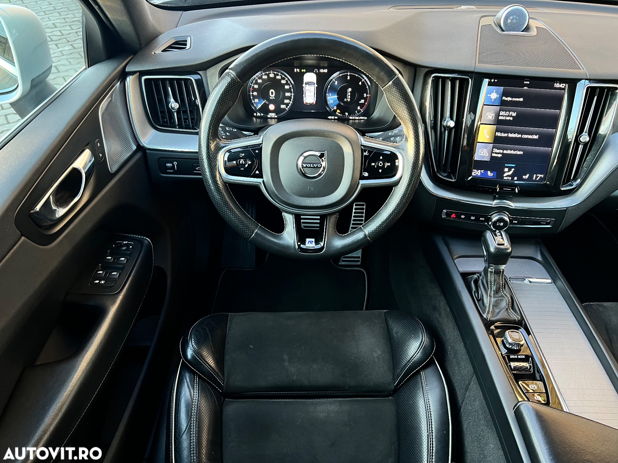 Volvo XC 60 D4 AWD Geartronic RDesign - 9