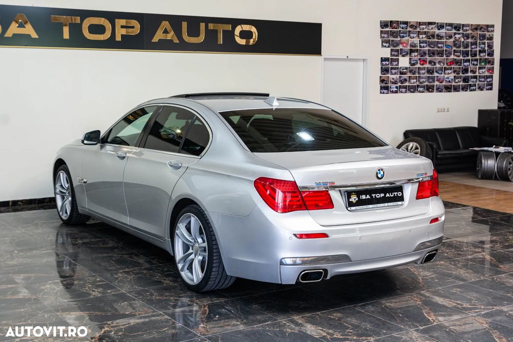 BMW Seria 7 730d Aut. - 35