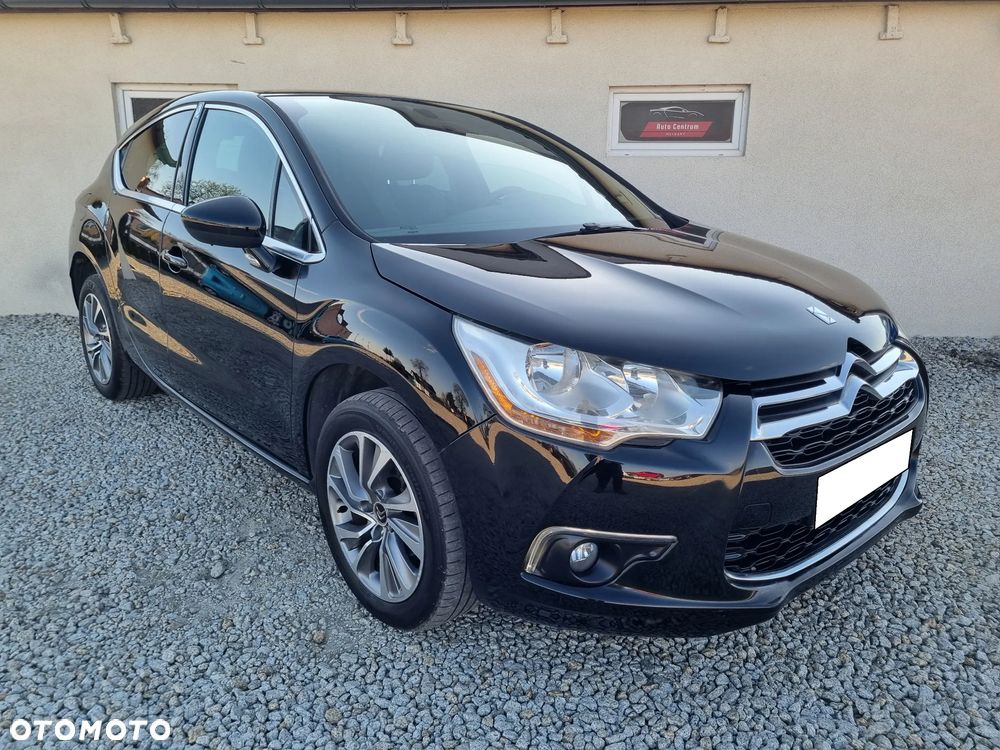 Citroën DS4 e-HDi 110 SoChic - 5