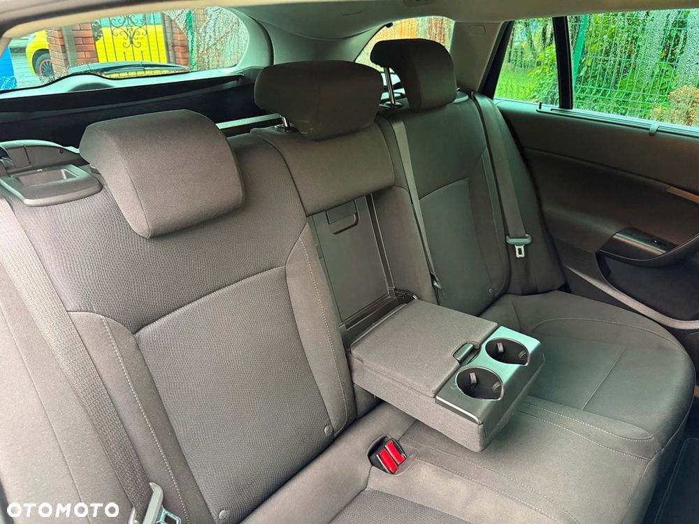 Opel Insignia 1.6 Design Edition - 25