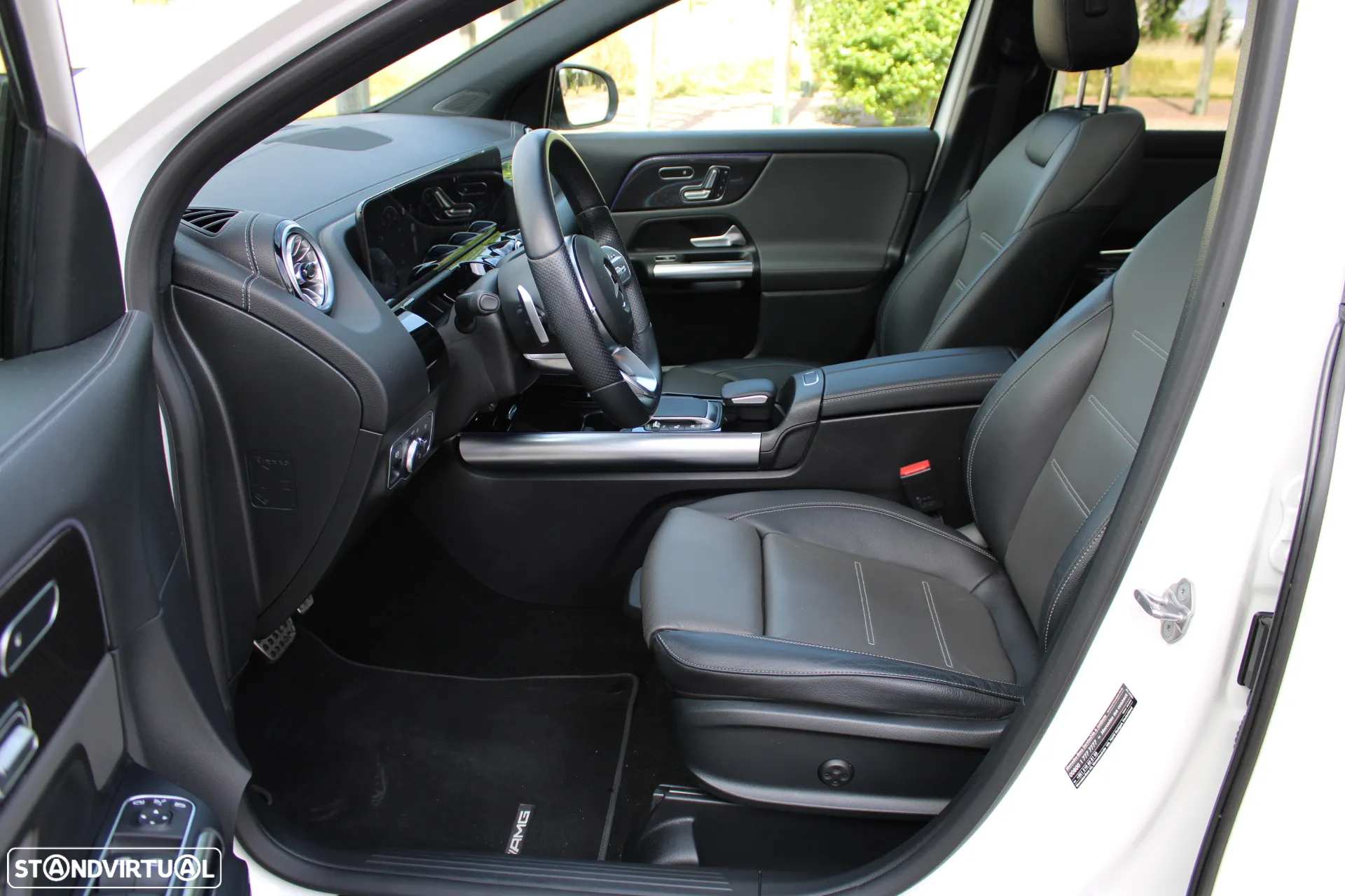 Mercedes-Benz GLA 200 AMG Line - 14