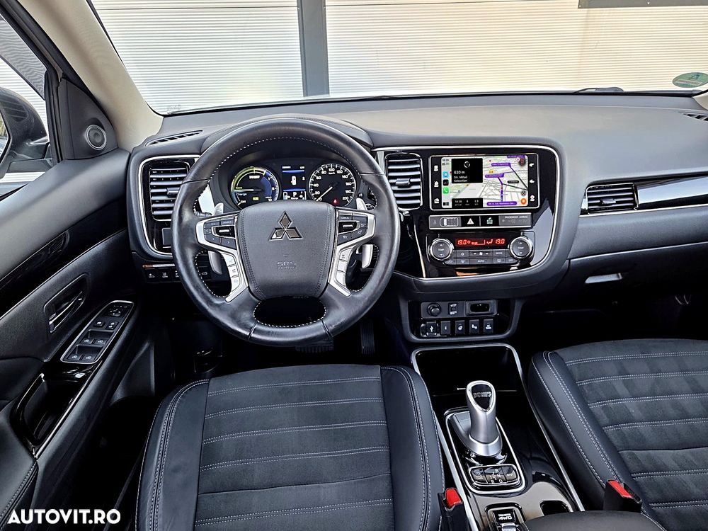Mitsubishi Outlander - 17
