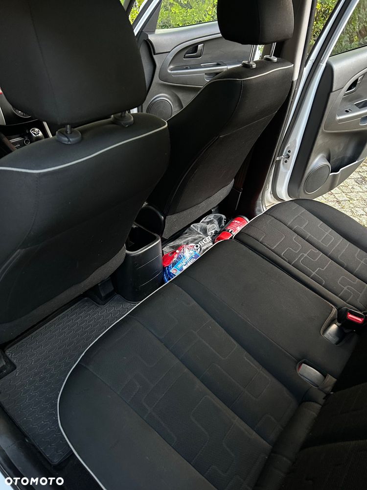 Kia Venga 1.6 CRDi XL - 16