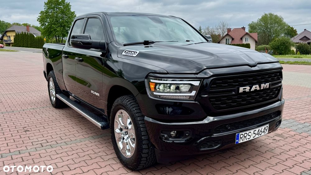 RAM 1500 5.7 Quad Cab Bighorn - 4