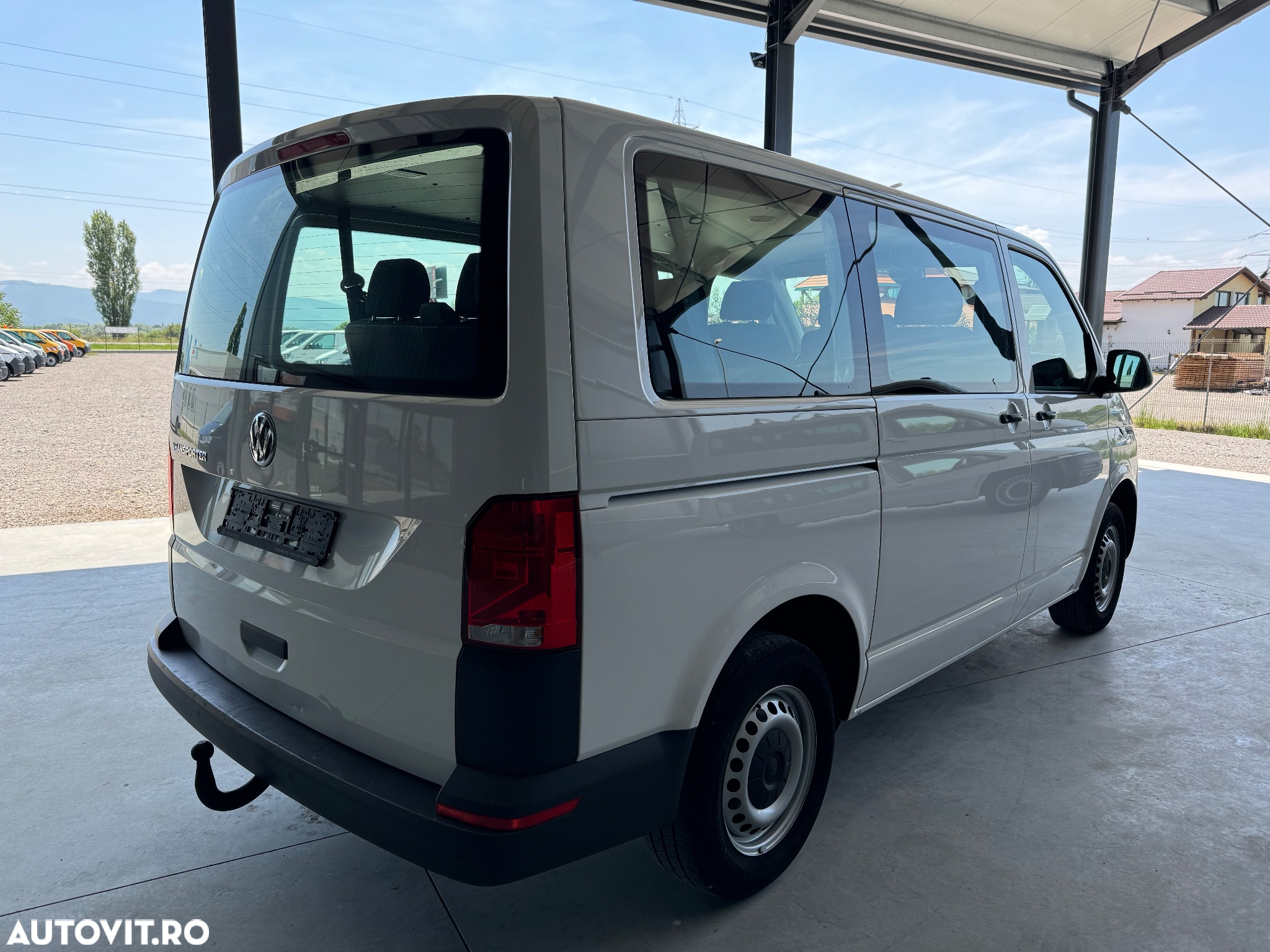 Volkswagen Transporter Kombi T6.1 2.0 TDI 81 kW KR - 4