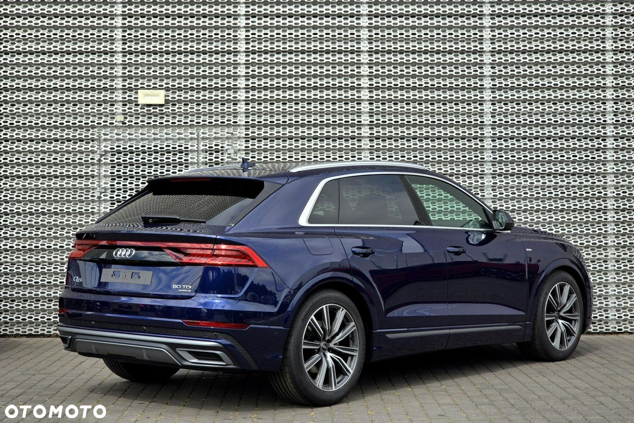 Audi Q8 50 TDI quattro tiptronic - 2