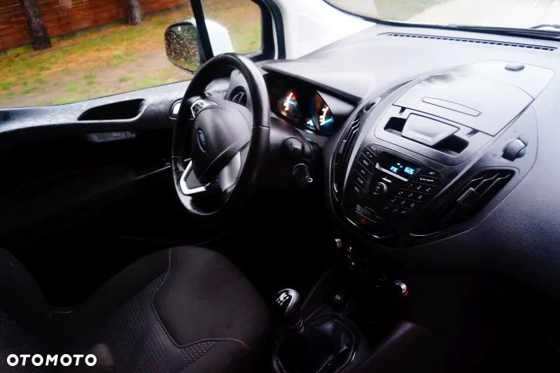 Ford Transit Courier 1.5 TDCi Trend - 32