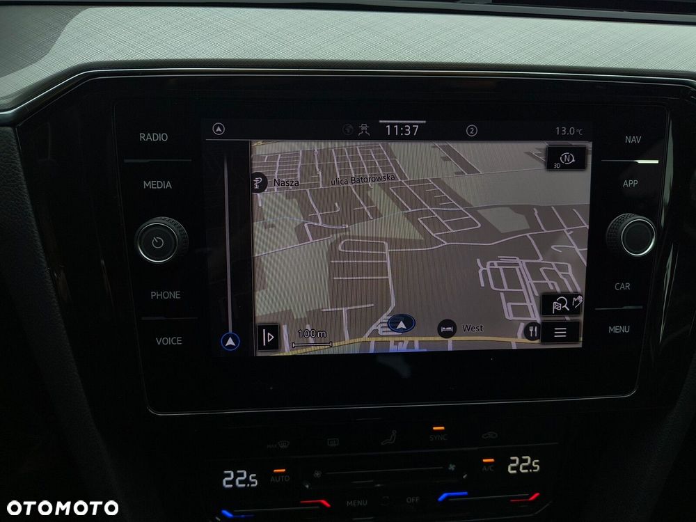 Volkswagen Passat 2023