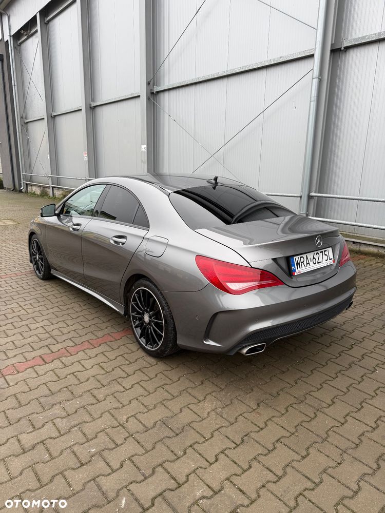 Mercedes-Benz CLA 220 CDI 7G-DCT AMG Line - 12