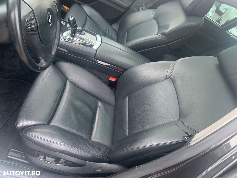 BMW Seria 7 730d xDrive - 22