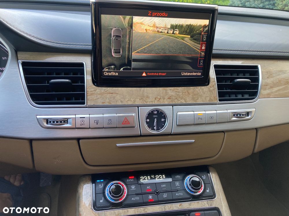 Audi A8 W12 quattro tiptronic Langversion - 26