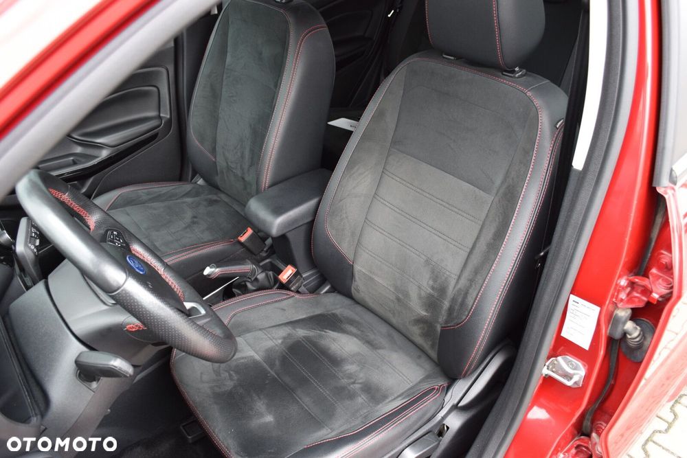 Ford EcoSport - 26