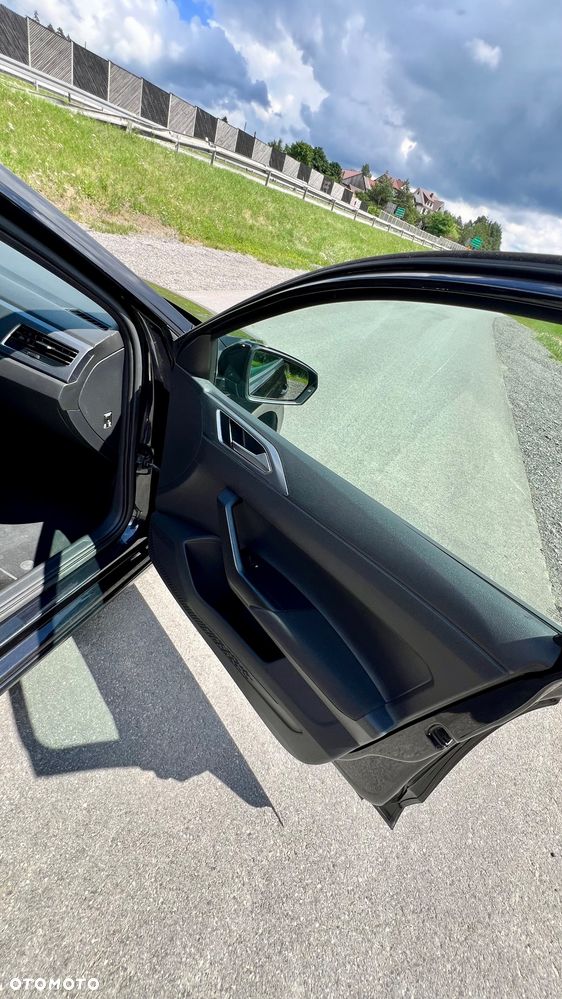 Volkswagen Polo 1.0 TSI Highline DSG - 17