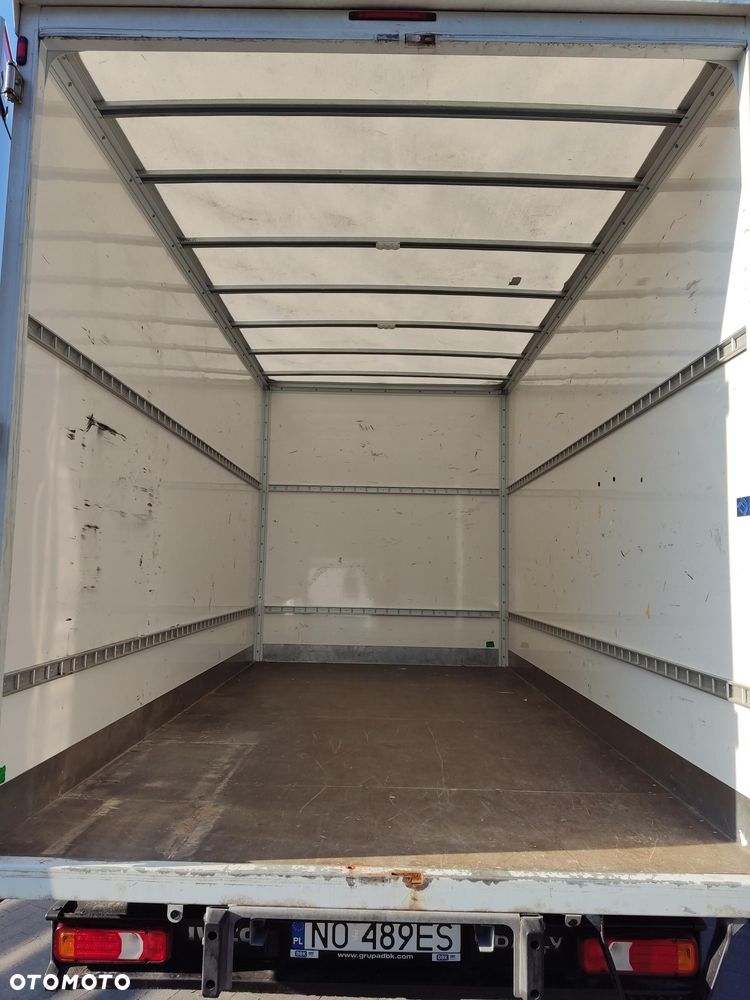 Iveco Daily 35s14 kontener meblowy - 12