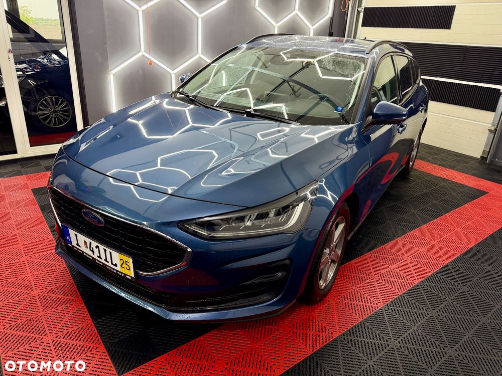Ford Focus 1.5 EcoBlue STart-Stopp-System TITANIUM - 2