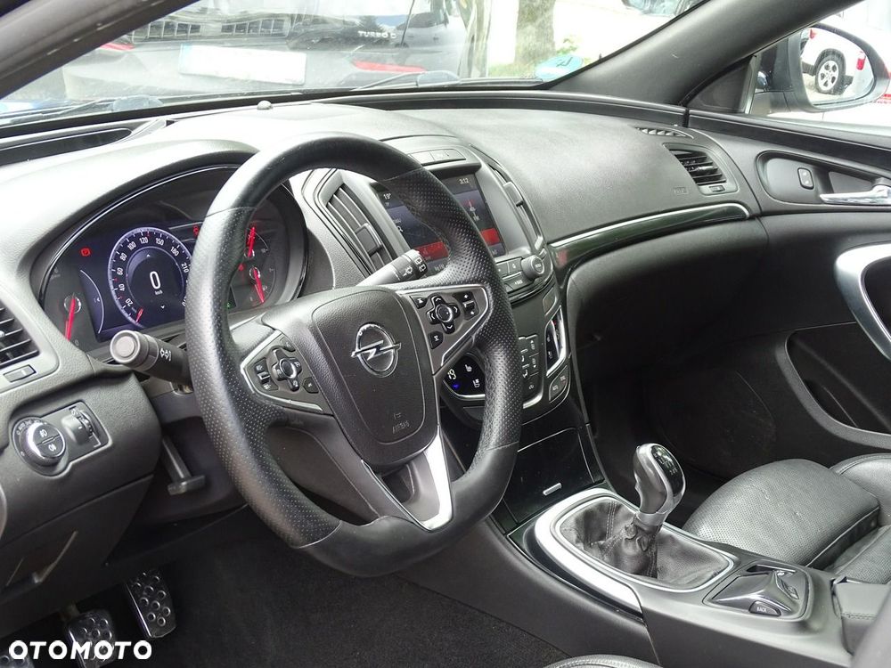 Opel Insignia - 13