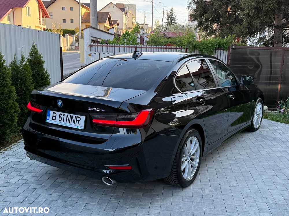 BMW Seria 3 330e xDrive Aut. Advantage - 8