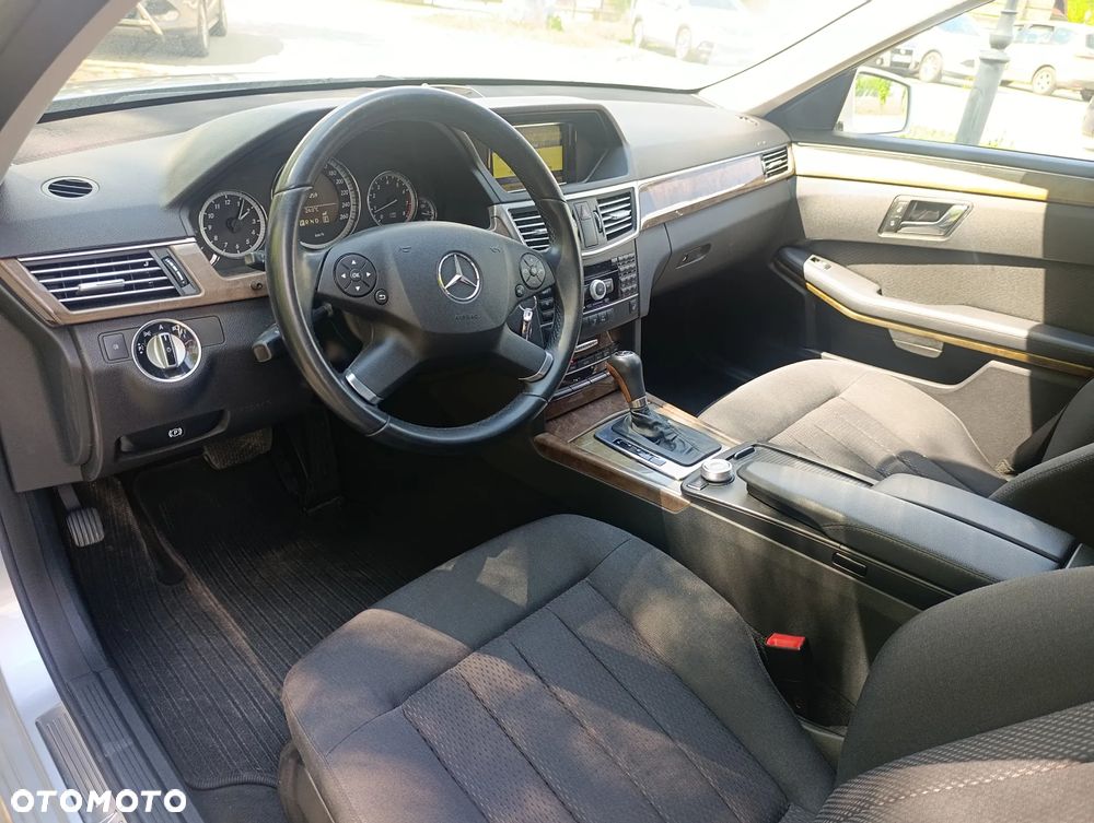 Mercedes-Benz Klasa E 200 Kompressor Automatik Elegance - 12