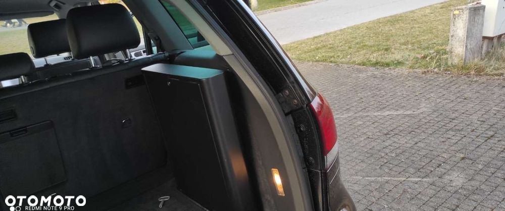 Volkswagen Touareg - 35