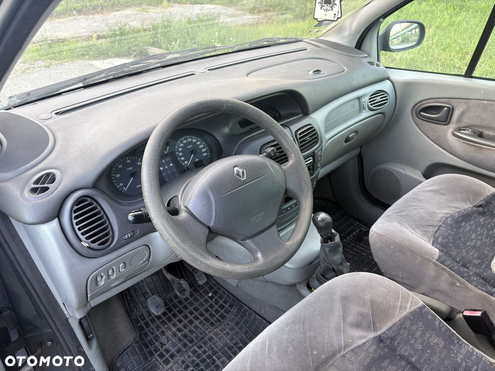 Renault Scenic - 7