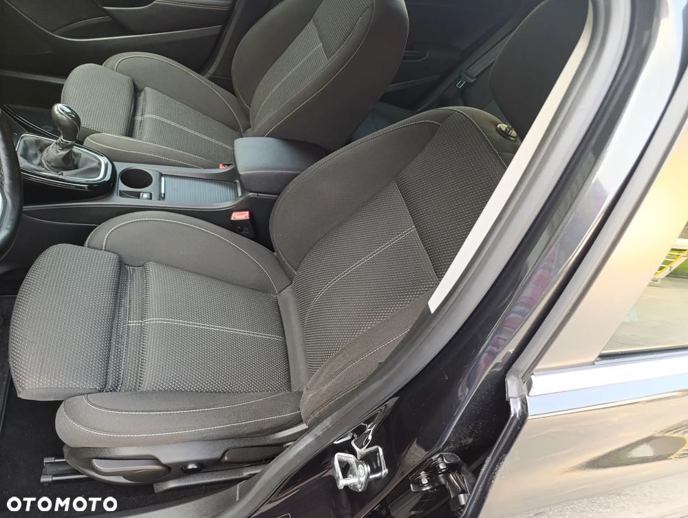 Opel Astra 1.4 Turbo Exklusiv - 21