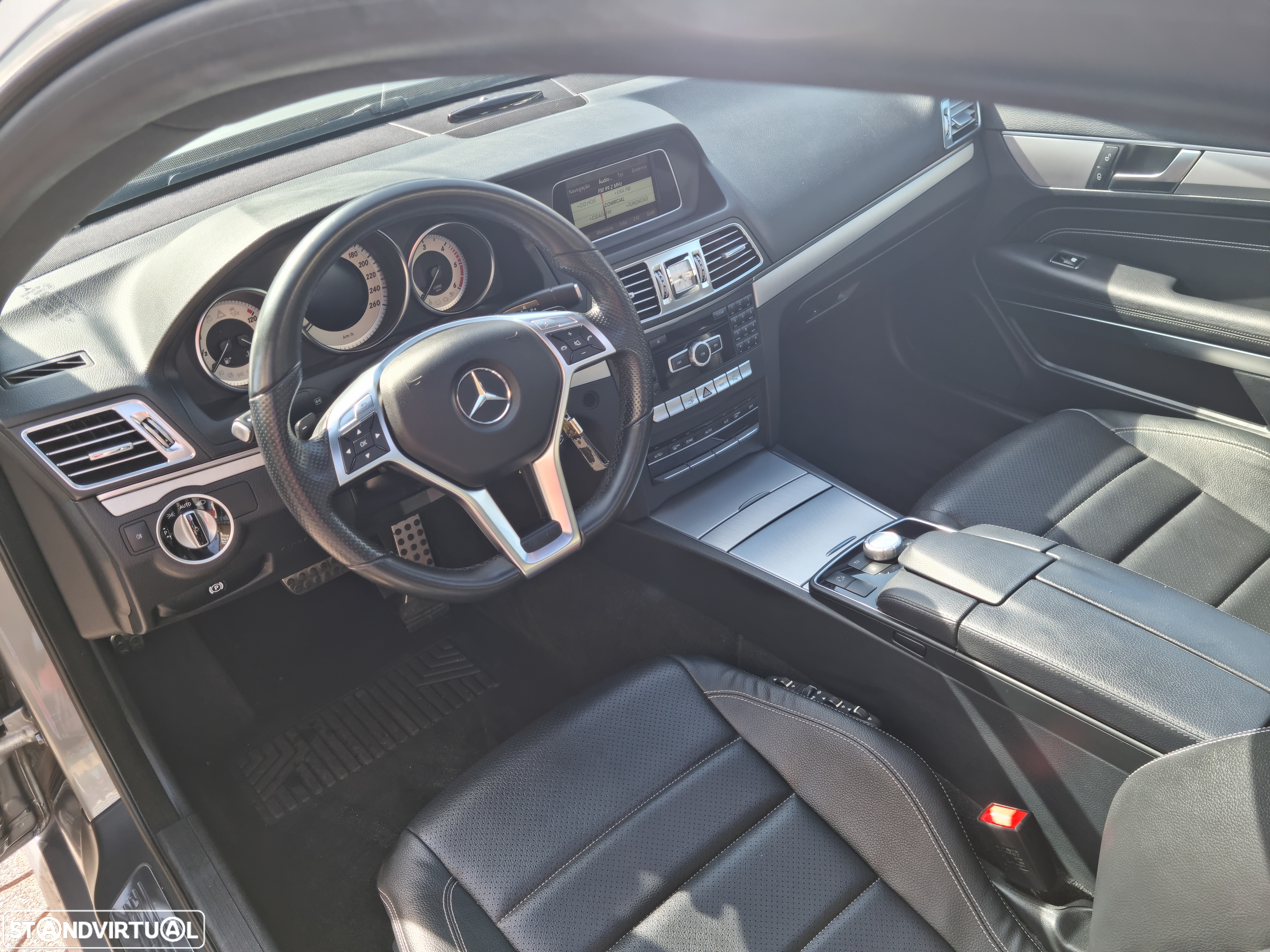 Mercedes-Benz E 220 CDI DPF Coupe BlueEFFICIENCY 7G-TRONIC Avantgarde - 18