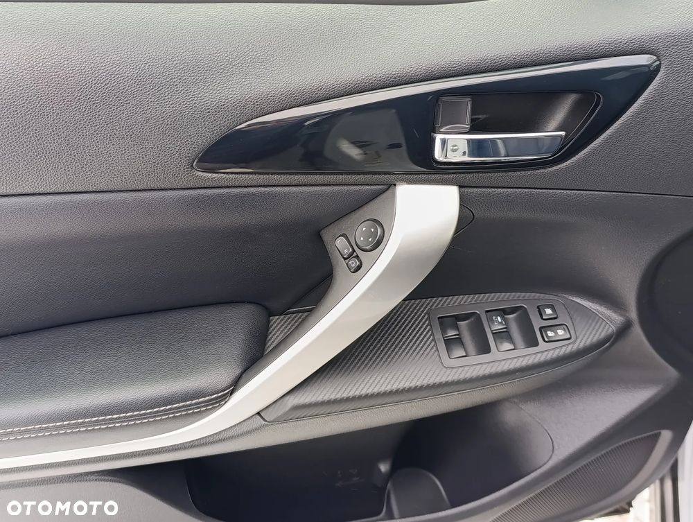 Mitsubishi Eclipse Cross - 19