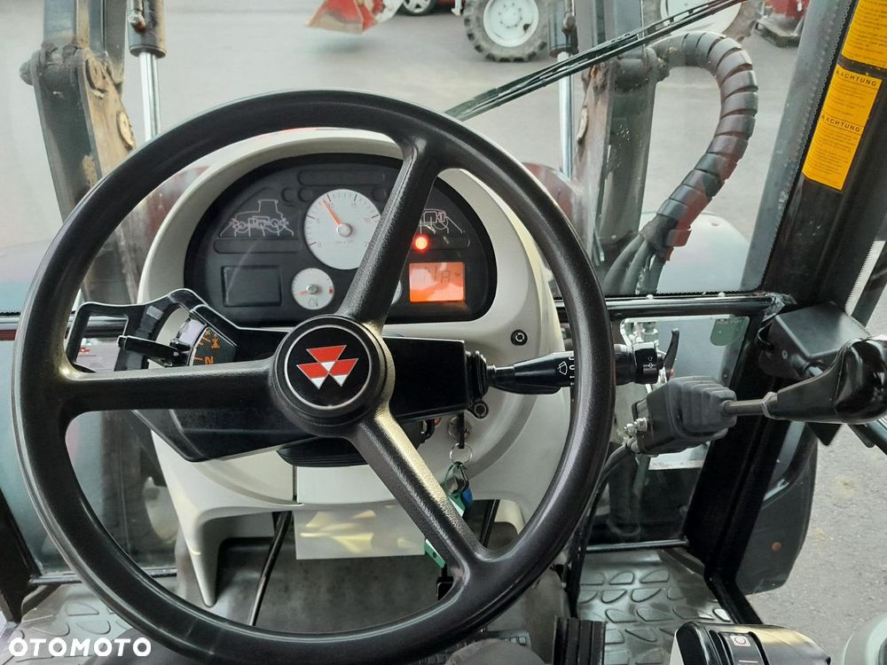 Massey Ferguson Massey Ferguson 6445-4 Dynashift Plus, ROK 2004 - 5