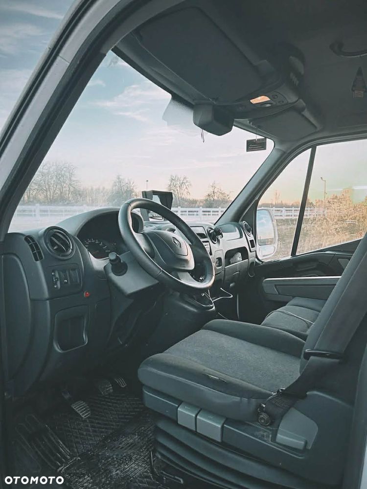 Renault Master Koniowóz na 2 konie - 7