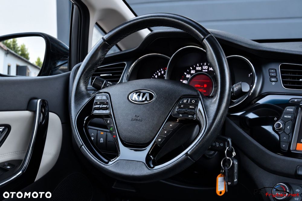 Kia Ceed - 28