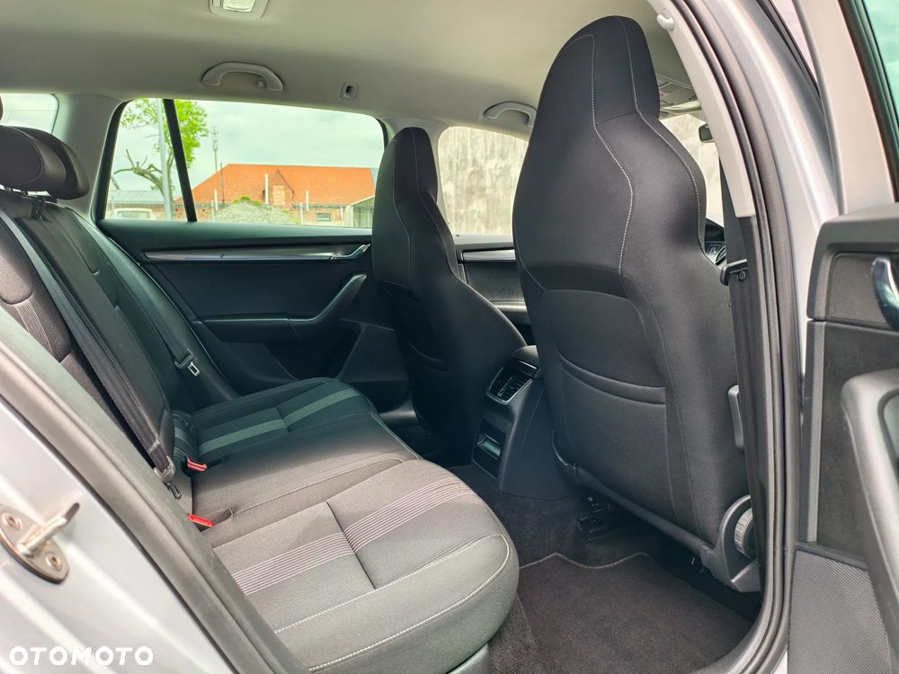 Skoda Octavia 2.0 TDI Soleil - 14