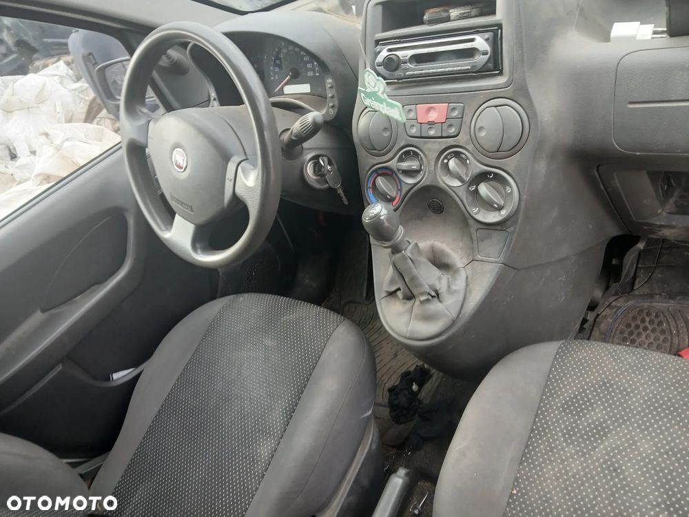Fiat Panda VAN biały 249 249f biały maska pokrywa silnika klapa bagażnika zderzak lampa reflektor pas przedni stop lampy halogeny przeciwmgłowe odblaski grill atrapa znaczek błotnik - 6