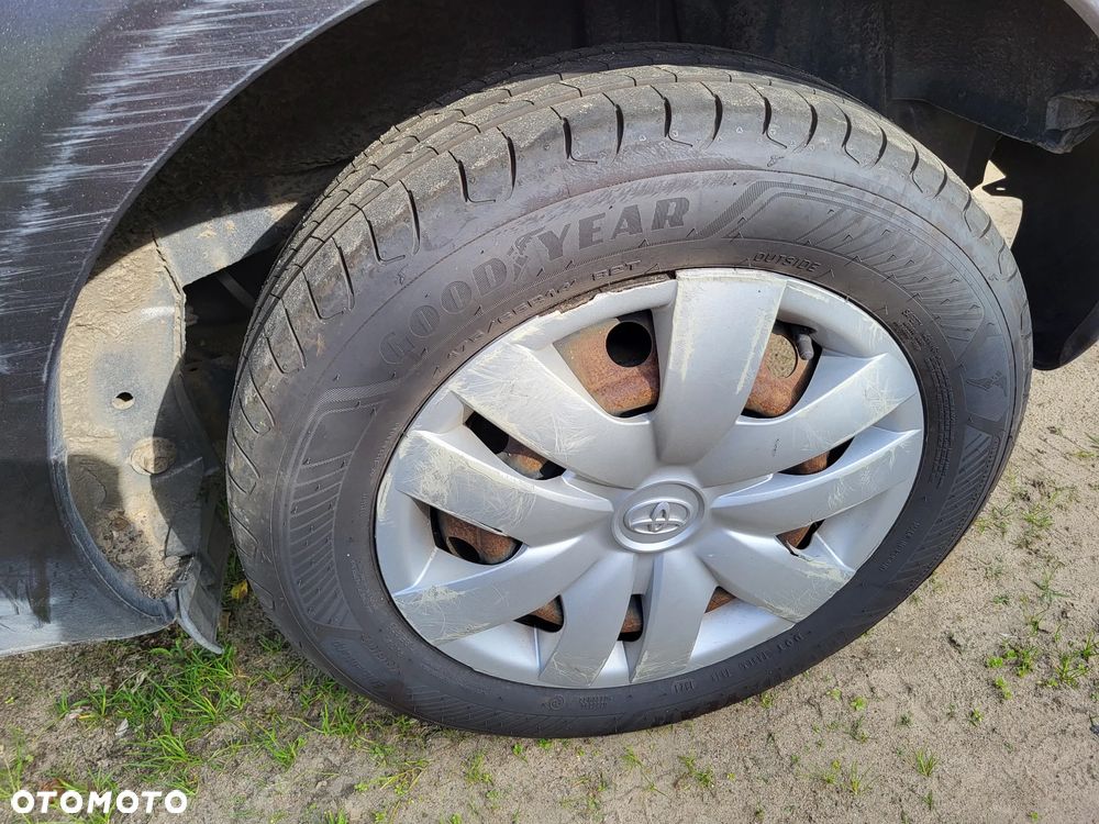 Toyota Yaris 1.0 Active - 8