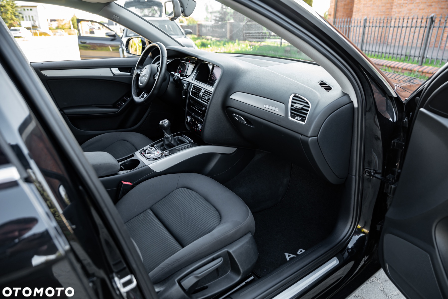 Audi A4 Avant 1.8 TFSI quattro Attraction - 7