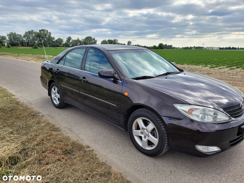 Toyota Camry 2.4 VVT-i - 9
