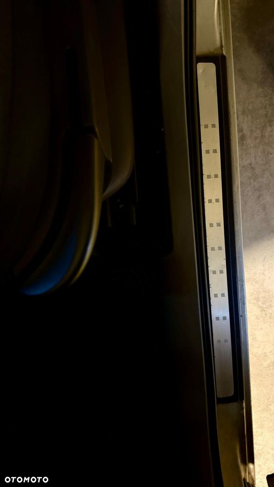 Renault Scenic 1.9 dCi Confort Privilege - 12