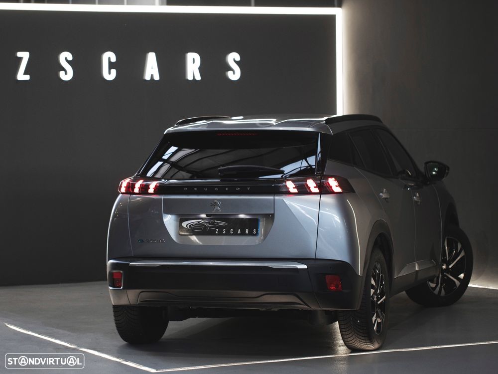 Peugeot e-2008 Allure Pack - 7