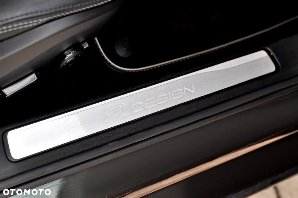 Volvo V60 T4 Geartronic RDesign - 39