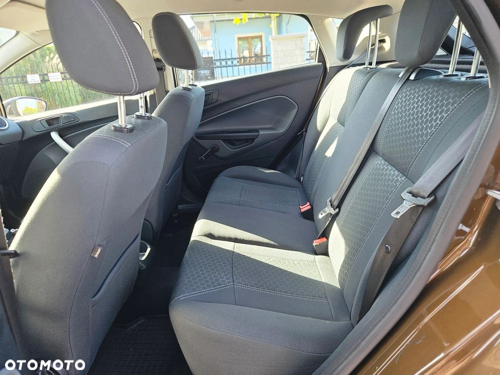 Ford Fiesta 1.25 Titanium EU5 - 17