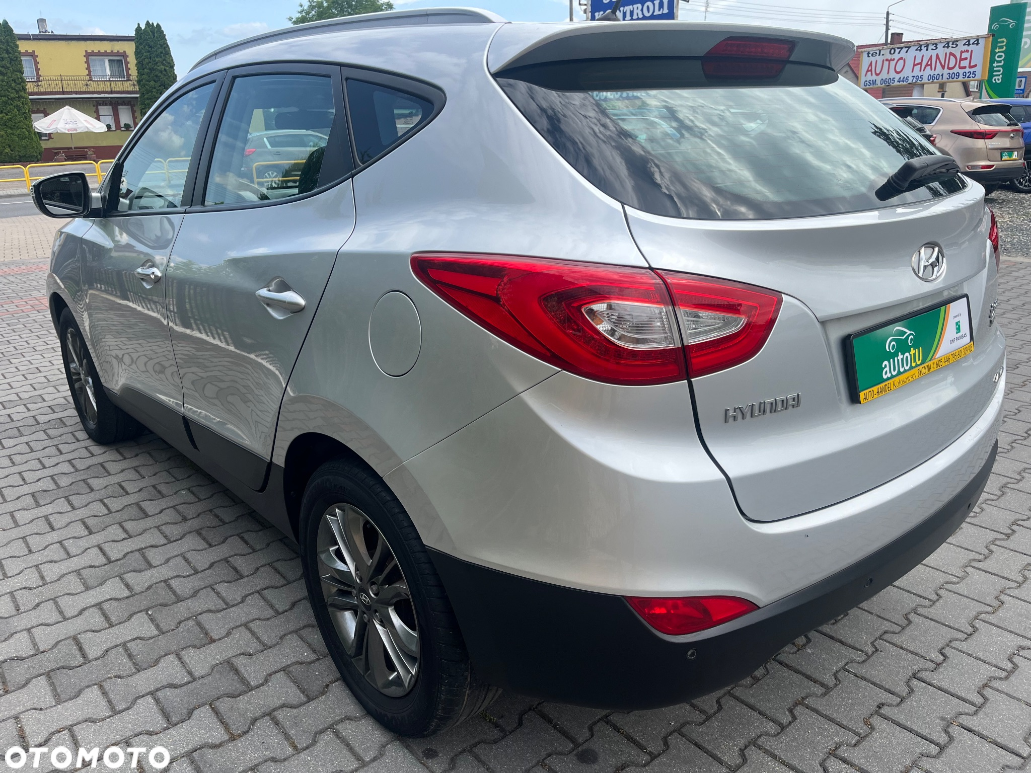 Hyundai ix35 2.0 CRDi 4WD Fifa World Cup Gold Edition - 3